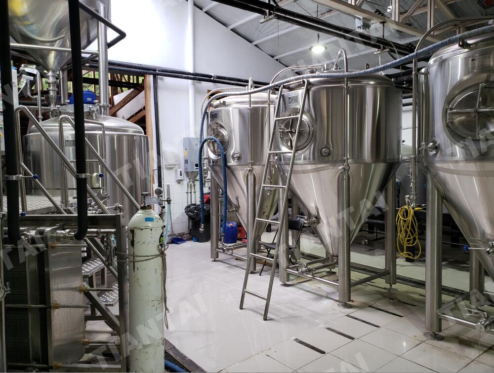 15BBL Craft Beer Brewery Equipment Being Installed in Chile